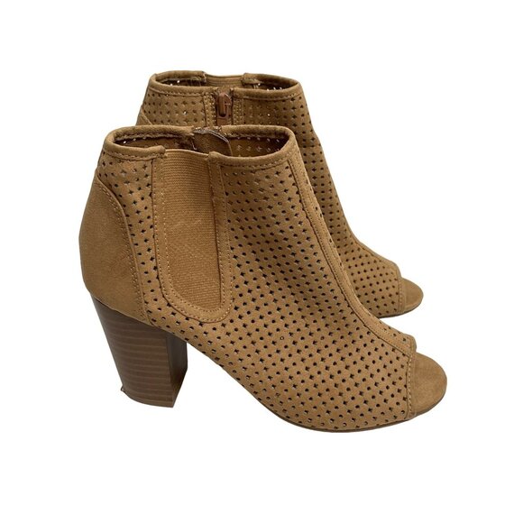 Chinese Laundry Tan Faux Suede Peep Toe Ankle Booties Women’s 6.5 - Picture 1 of 12